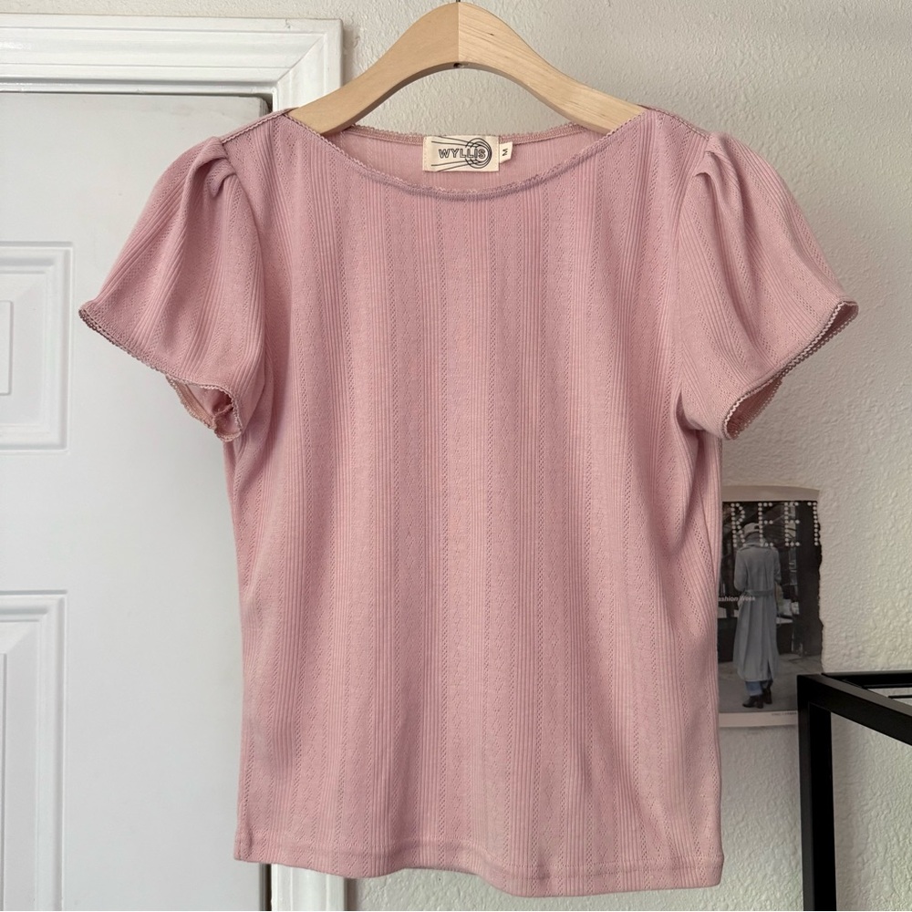 Soft Pink Women's Knit Short Sleeve Blouse